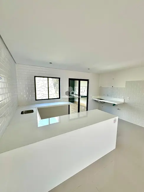 Foto 6 de Casa de Condomínio com 3 quartos à venda, 101m2 em Eusebio - CE