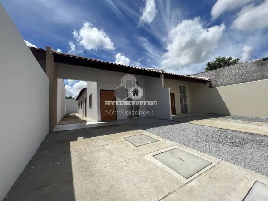 Foto 2 de Casa com 3 quartos à venda, 110m2 em Eusebio - CE