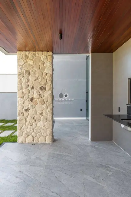 Casa com 3 quartos à venda, 134m2 em Messejana, Fortaleza - CE - imagem 5 Foto 5 de Casa com 3 quartos à venda, 134m2 em Messejana, Fortaleza - CE