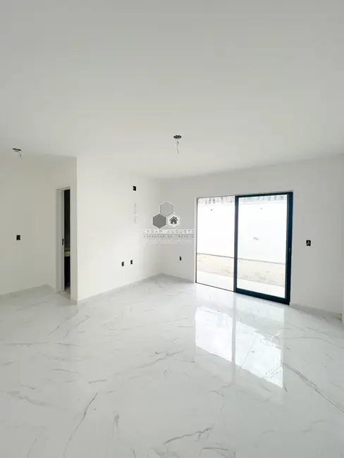Foto 7 de Casa com 4 quartos à venda em Eusebio - CE
