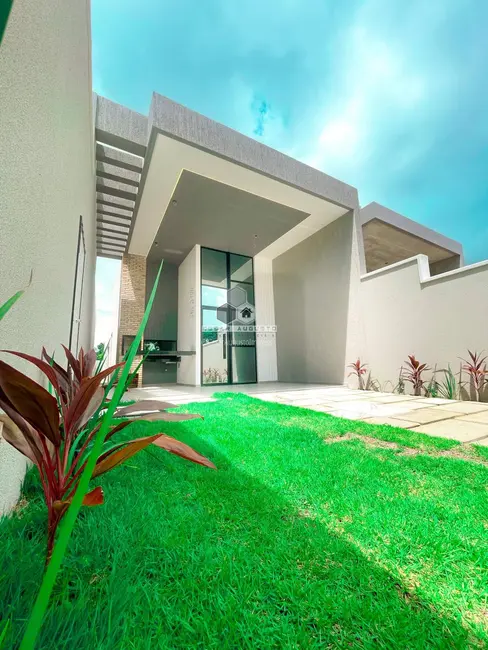 Casa com 4 quartos à venda, 142m2 em Centro, Eusebio - CE - imagem 3 Foto 3 de Casa com 4 quartos à venda, 142m2 em Centro, Eusebio - CE