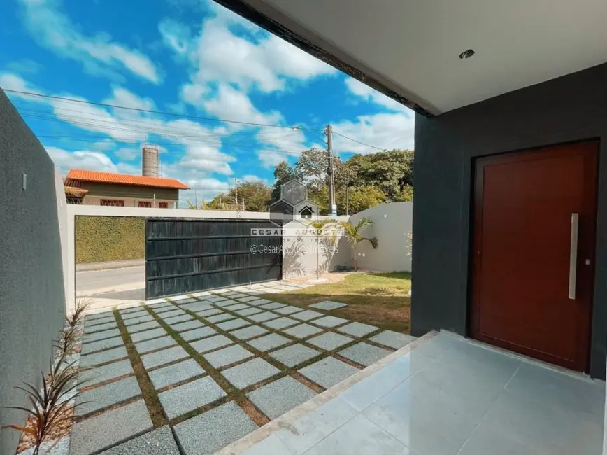 Foto 4 de Casa com 4 quartos à venda, 151m2 em Eusebio - CE