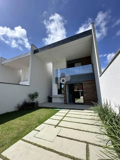 Foto 2 de Casa com 4 quartos à venda, 118m2 em Eusebio - CE