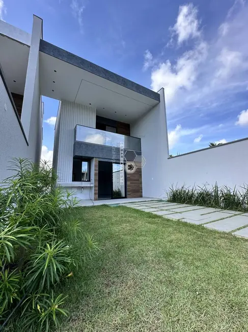 Foto 1 de Casa com 4 quartos à venda, 118m2 em Eusebio - CE