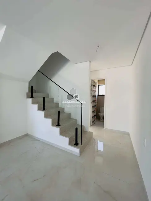 Casa com 4 quartos à venda, 133m2 em Eusebio - CE - imagem 9 Foto 9 de Casa com 4 quartos à venda, 133m2 em Eusebio - CE