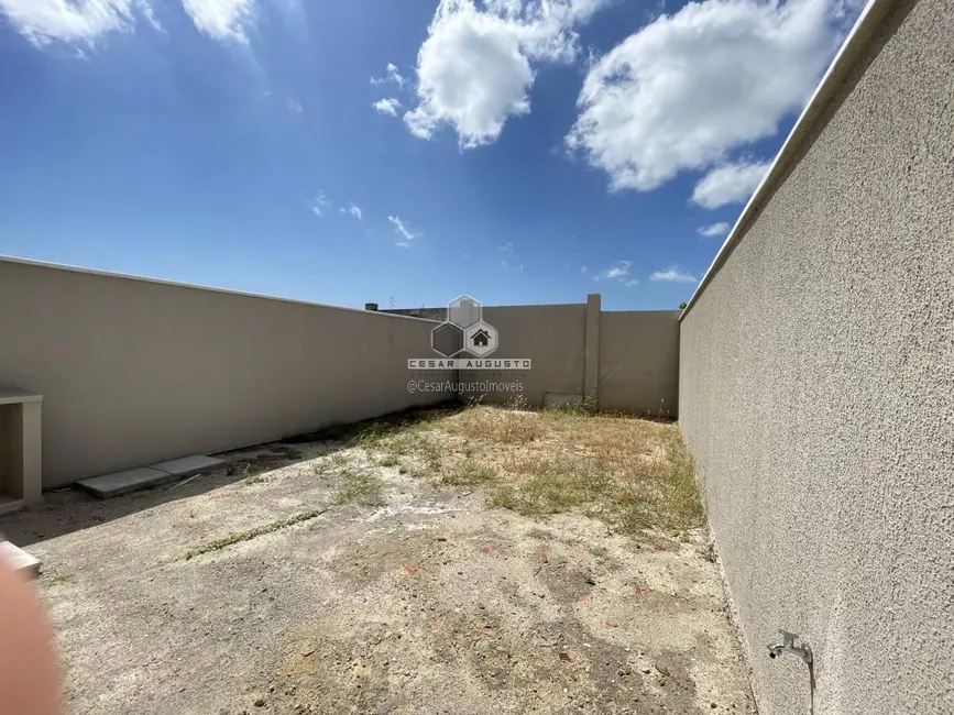 Casa de Condomínio com 4 quartos à venda, 128m2 em Centro, Aquiraz - CE - imagem 8 Foto 8 de Casa de Condomínio com 4 quartos à venda, 128m2 em Centro, Aquiraz - CE