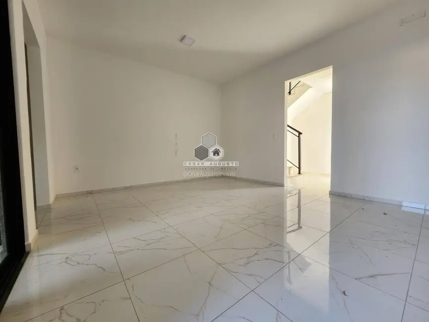 Casa com 3 quartos à venda, 122m2 em Eusebio - CE - imagem 3 Foto 3 de Casa com 3 quartos à venda, 122m2 em Eusebio - CE