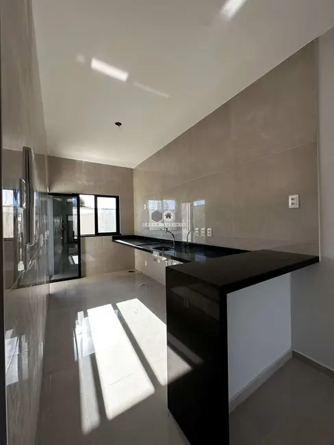 Casa com 3 quartos à venda, 111m2 em Eusebio - CE - imagem 4 Foto 4 de Casa com 3 quartos à venda, 111m2 em Eusebio - CE