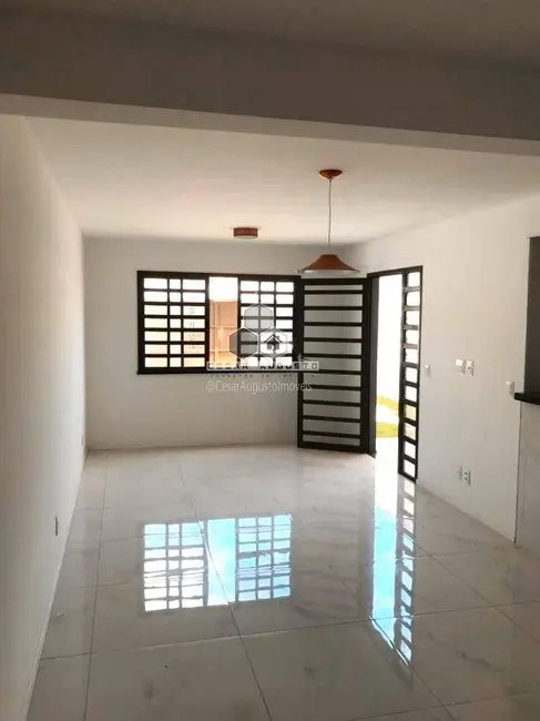 Foto 2 de Casa com 3 quartos à venda, 112m2 em Centro, Eusebio - CE