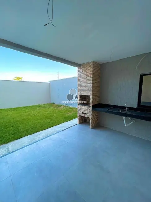 Foto 4 de Casa com 4 quartos à venda, 151m2 em Centro, Eusebio - CE