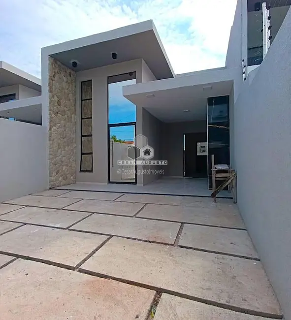 Casa com 3 quartos à venda, 110m2 em Eusebio - CE - imagem 1 Foto 1 de Casa com 3 quartos à venda, 110m2 em Eusebio - CE