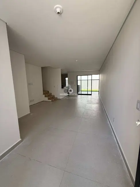 Casa com 4 quartos à venda, 149m2 em Centro, Eusebio - CE - imagem 3 Foto 3 de Casa com 4 quartos à venda, 149m2 em Centro, Eusebio - CE