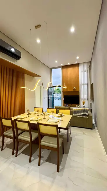 Casa de Condomínio com 3 quartos à venda, 85m2 em Centro, Aquiraz - CE - imagem 6 Foto 6 de Casa de Condomínio com 3 quartos à venda, 85m2 em Centro, Aquiraz - CE