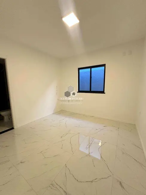 Foto 8 de Casa com 3 quartos à venda, 103m2 em Guaribas, Eusebio - CE