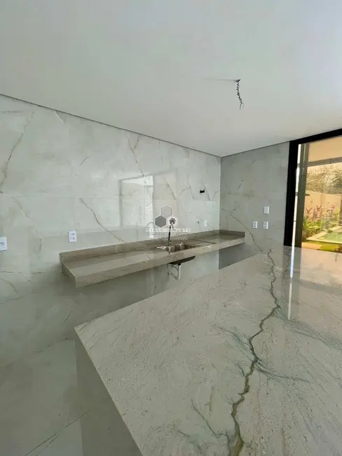 Foto 8 de Casa com 4 quartos à venda, 147m2 em Edson Queiroz, Fortaleza - CE