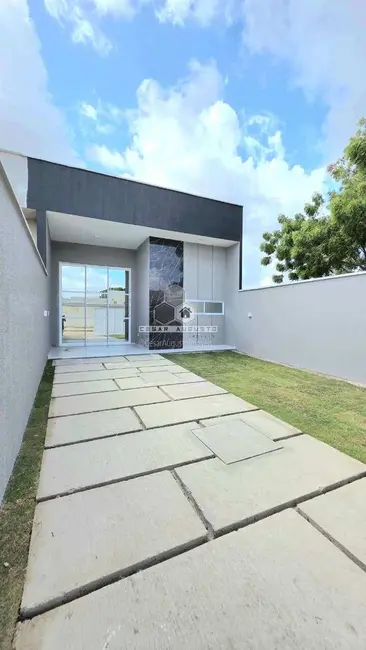 Foto 2 de Casa à venda, 93m2 em Eusebio - CE