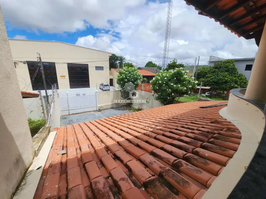 Foto 8 de Casa com 4 quartos à venda, 212m2 em Lagoa Redonda, Fortaleza - CE