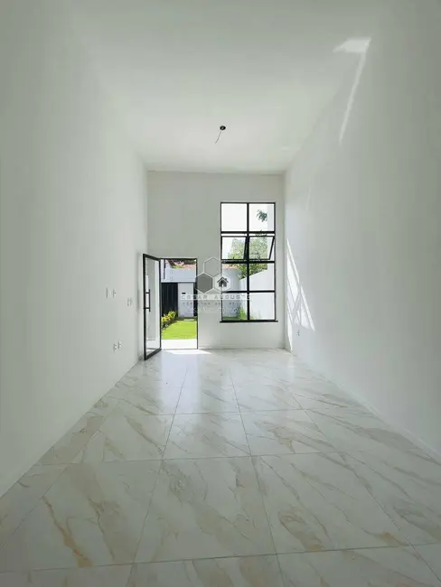 Foto 5 de Casa com 3 quartos à venda, 120m2 em Lagoa Redonda, Fortaleza - CE