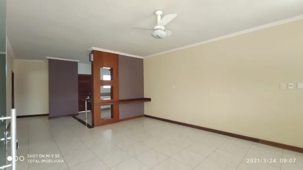 Foto 4 de Casa com 3 quartos à venda, 200m2 em Belvedere, Coronel Fabriciano - MG