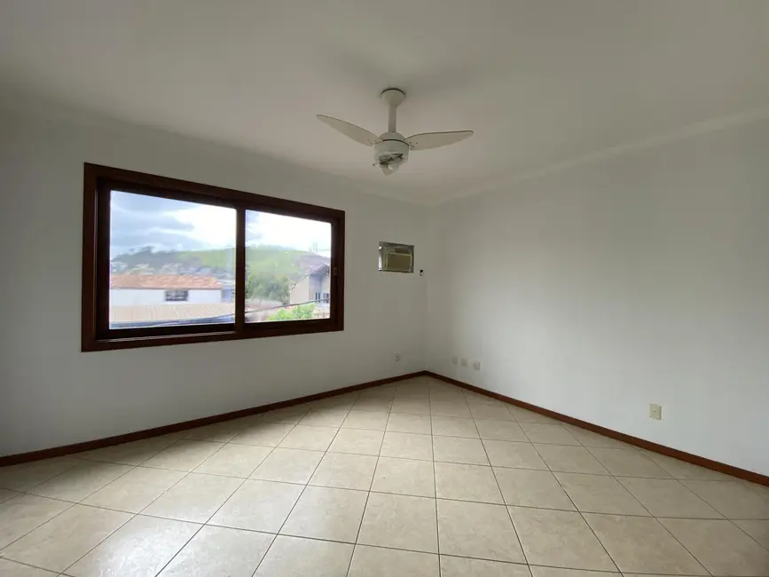 Foto 13 de Casa com 4 quartos para alugar, 550m2 em Giovanini, Coronel Fabriciano - MG