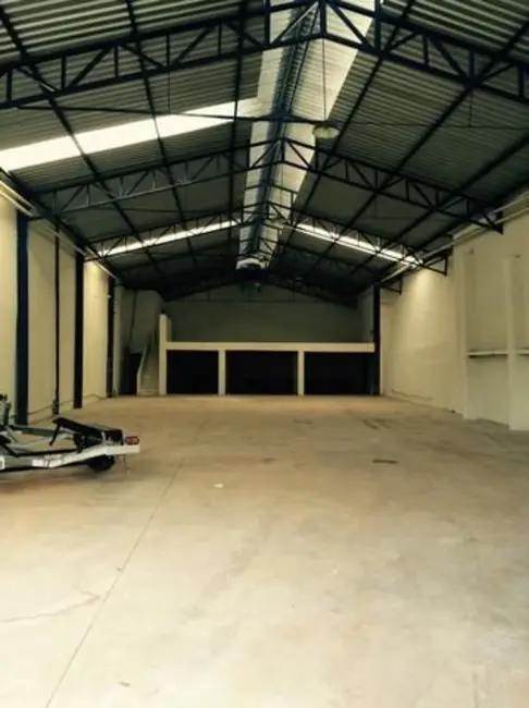 Foto 2 de Armazém / Galpão com 1 quarto à venda, 400m2 em Giovanini, Coronel Fabriciano - MG