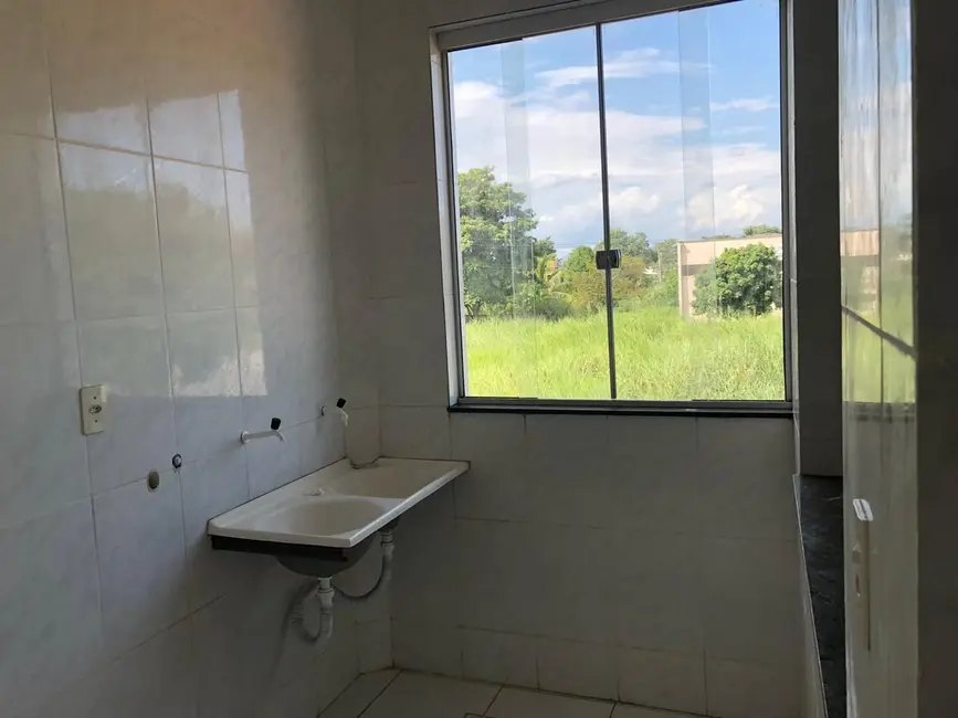 Foto 6 de Apartamento com 3 quartos à venda, 70m2 em Caratinga - MG