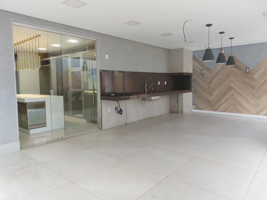 Casa com 3 quartos à venda, 546m2 em Parque das Águas, Ipatinga - MG - imagem 6 Foto 6 de Casa com 3 quartos à venda, 546m2 em Parque das Águas, Ipatinga - MG