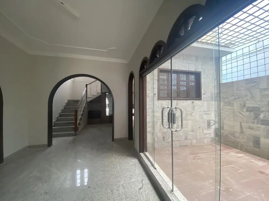 Foto 1 de Casa com 7 quartos para alugar, 360m2 em Cidade Nobre, Ipatinga - MG