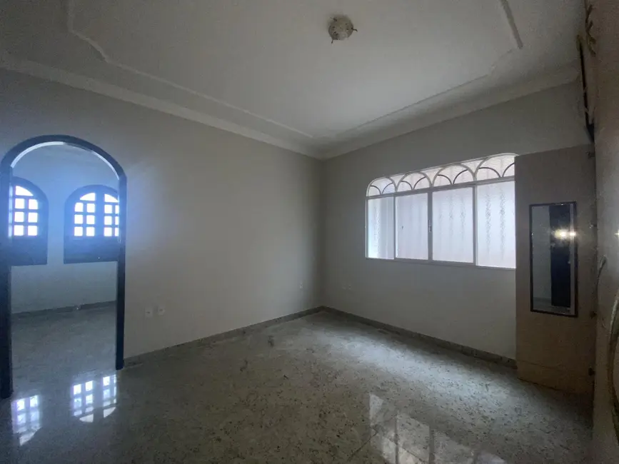 Foto 5 de Casa com 7 quartos para alugar, 360m2 em Cidade Nobre, Ipatinga - MG