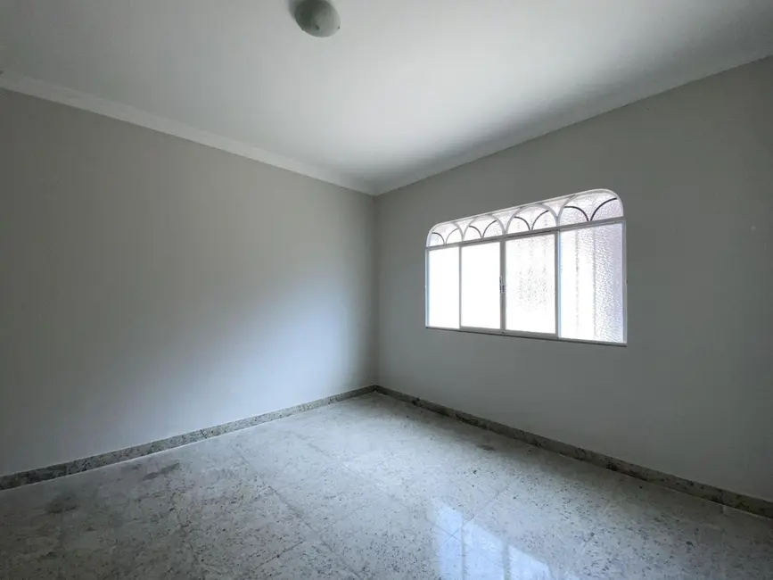 Foto 8 de Casa com 7 quartos para alugar, 360m2 em Cidade Nobre, Ipatinga - MG