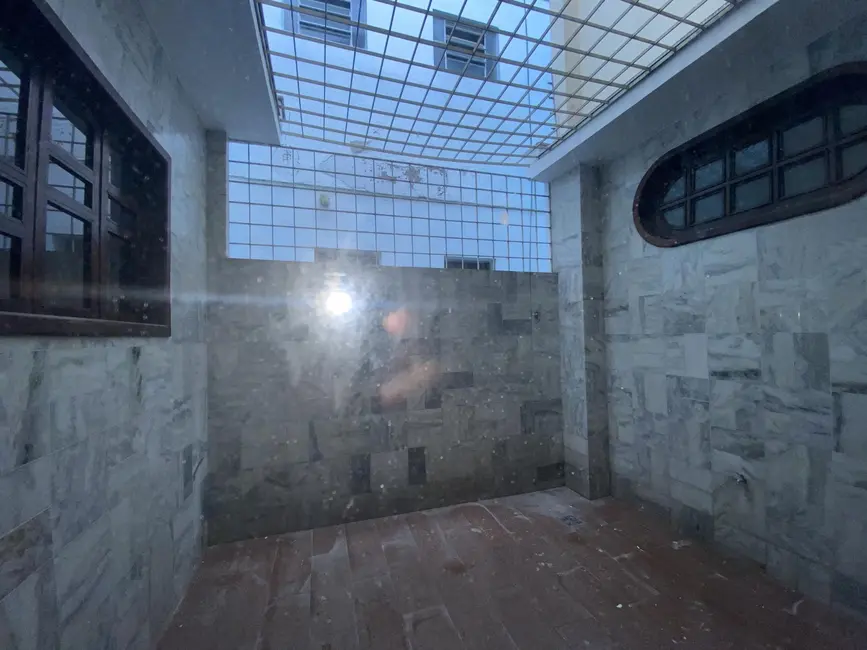 Foto 4 de Casa com 7 quartos para alugar, 360m2 em Cidade Nobre, Ipatinga - MG