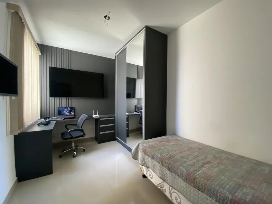 Cobertura com 4 quartos à venda, 185m2 em Santana Do Paraiso - MG - imagem 5 Foto 5 de Cobertura com 4 quartos à venda, 185m2 em Santana Do Paraiso - MG