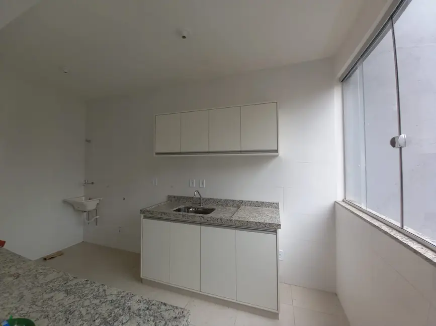 Foto 2 de Apartamento com 3 quartos para alugar, 80m2 em Nazaré, Coronel Fabriciano - MG