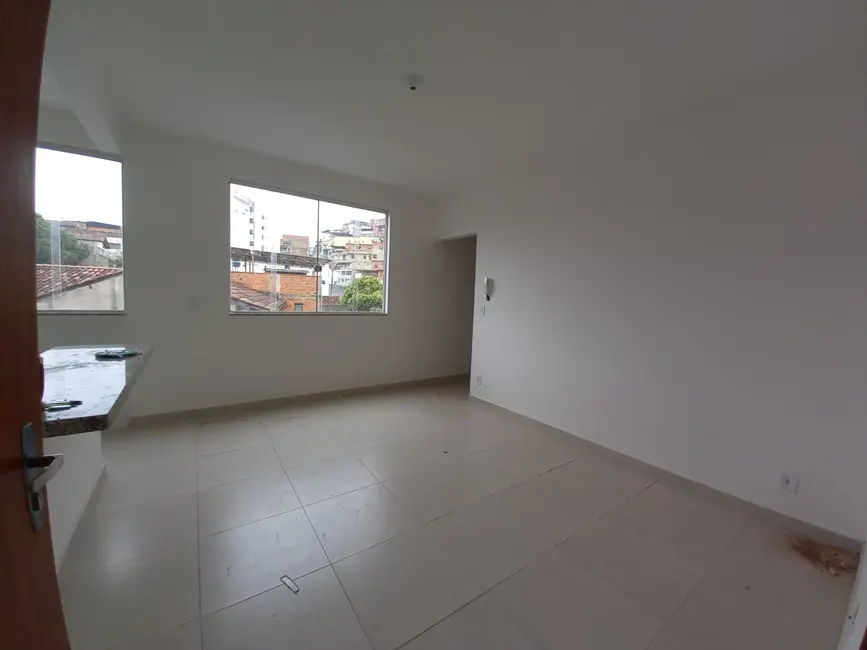 Foto 3 de Apartamento com 3 quartos para alugar, 80m2 em Nazaré, Coronel Fabriciano - MG