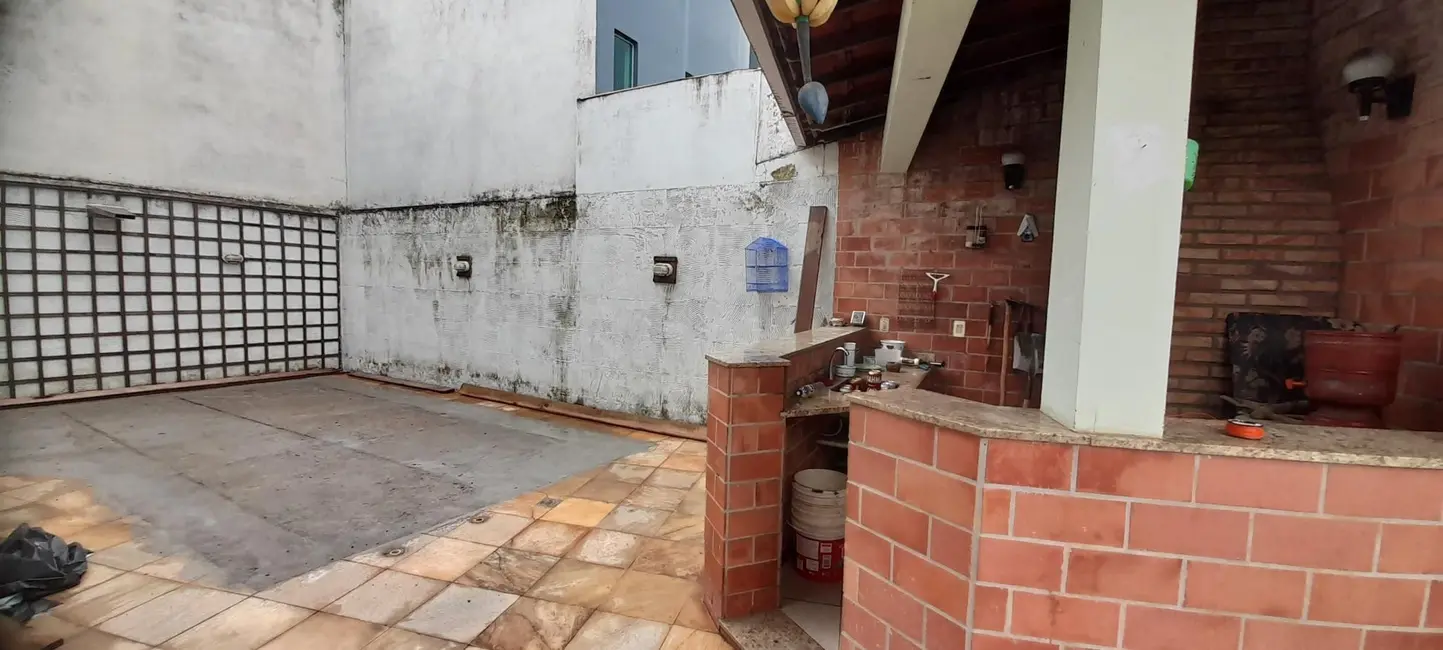 Casa com 3 quartos à venda, 292m2 em Timoteo - MG - imagem 9 Foto 9 de Casa com 3 quartos à venda, 292m2 em Timoteo - MG