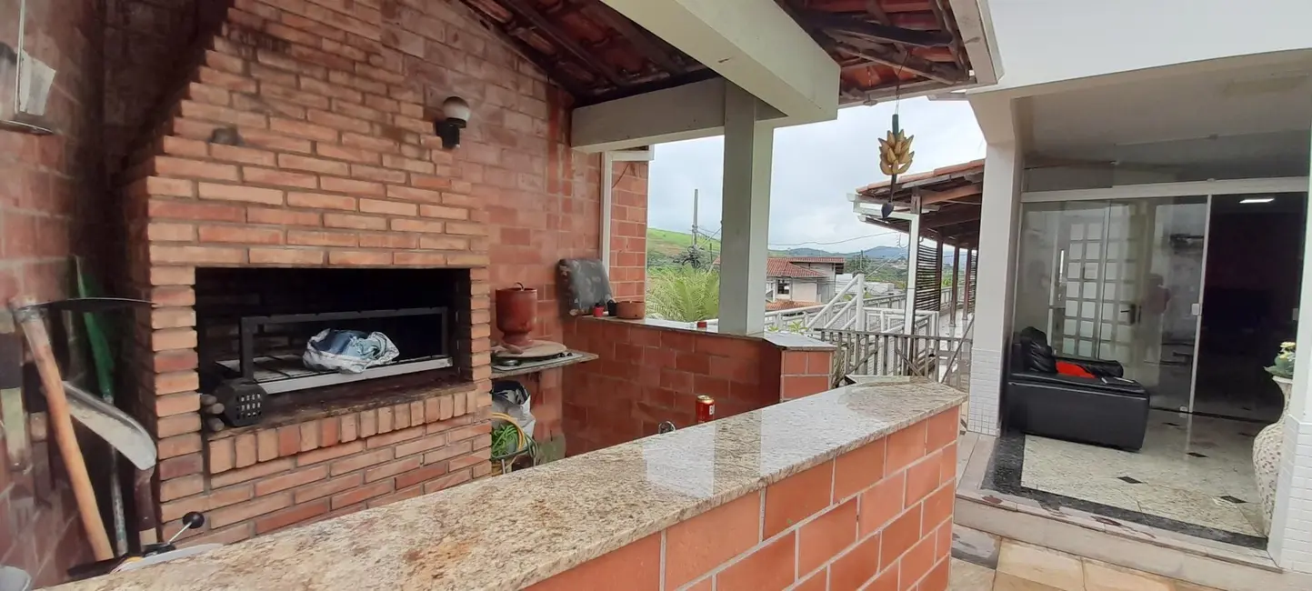 Casa com 3 quartos à venda, 292m2 em Timoteo - MG - imagem 7 Foto 7 de Casa com 3 quartos à venda, 292m2 em Timoteo - MG