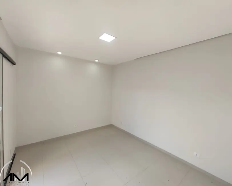 Foto 5 de Casa com 2 quartos à venda, 131m2 em Jardim Água Boa, Dourados - MS