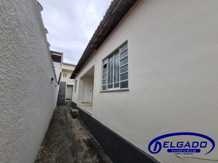 Foto 2 de Casa com 2 quartos para alugar, 65m2 em Ampliação, Itaborai - RJ