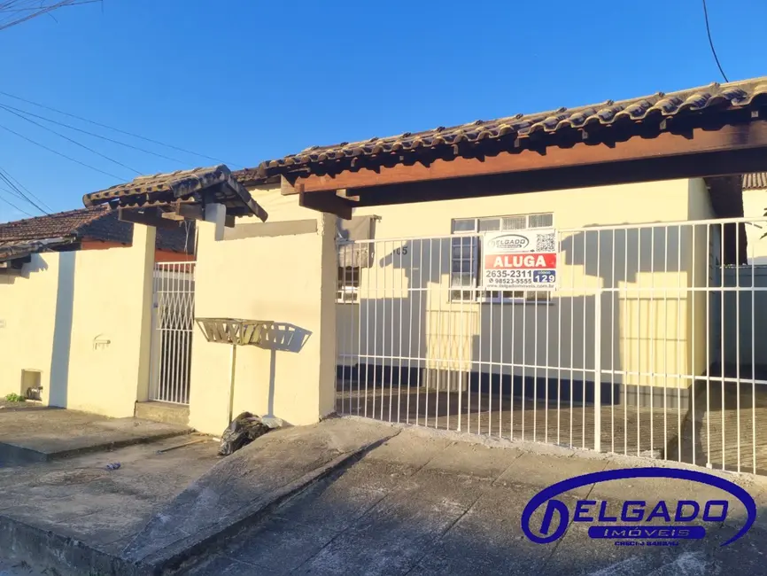 Foto 1 de Casa com 2 quartos para alugar, 70m2 em Ampliação, Itaborai - RJ