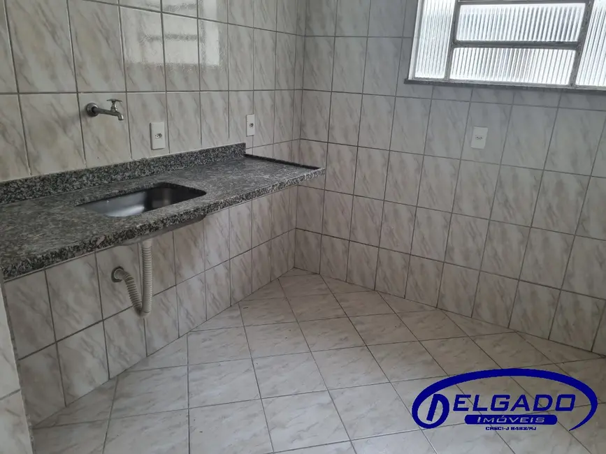 Foto 5 de Casa com 2 quartos para alugar, 65m2 em Ampliação, Itaborai - RJ