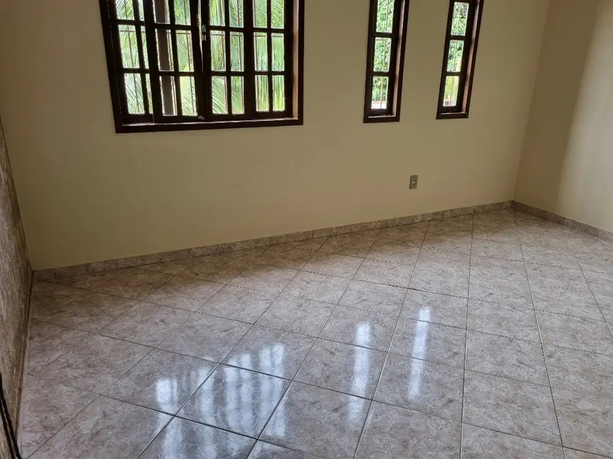 Casa de Condomínio com 3 quartos à venda e para alugar, 75m2 em Ampliação, Itaborai - RJ - imagem 5 Foto 5 de Casa de Condomínio com 3 quartos à venda e para alugar, 75m2 em Ampliação, Itaborai - RJ