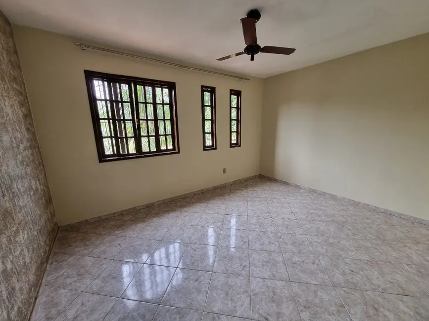 Casa de Condomínio com 3 quartos à venda e para alugar, 75m2 em Ampliação, Itaborai - RJ - imagem 6 Foto 6 de Casa de Condomínio com 3 quartos à venda e para alugar, 75m2 em Ampliação, Itaborai - RJ