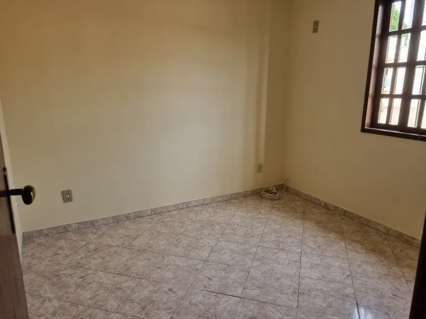 Casa de Condomínio com 3 quartos à venda e para alugar, 75m2 em Ampliação, Itaborai - RJ - imagem 8 Foto 8 de Casa de Condomínio com 3 quartos à venda e para alugar, 75m2 em Ampliação, Itaborai - RJ