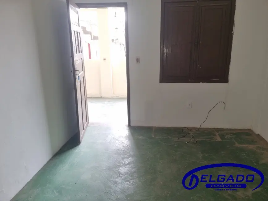 Foto 2 de Casa com 2 quartos para alugar, 45m2 em Ampliação, Itaborai - RJ