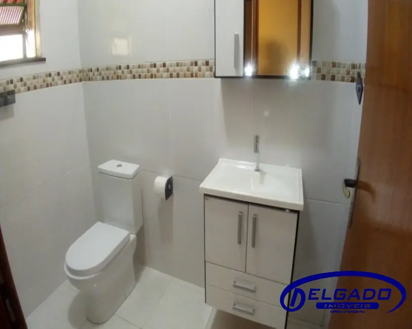 Foto 9 de Casa com 2 quartos para alugar, 195m2 em Ampliação, Itaborai - RJ