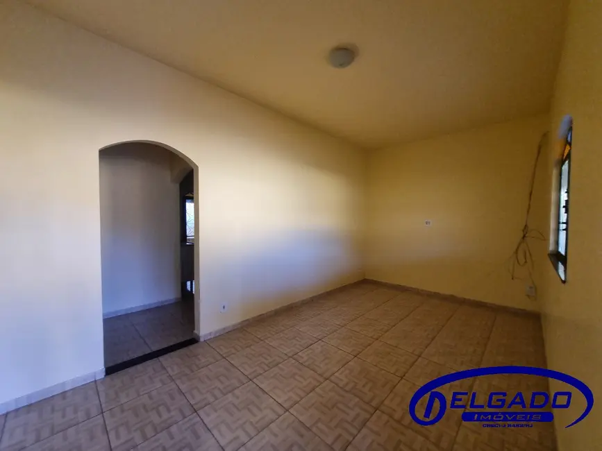 Foto 6 de Casa com 2 quartos para alugar, 195m2 em Ampliação, Itaborai - RJ