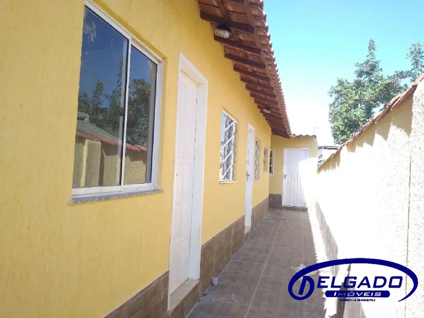 Foto 2 de Casa com 2 quartos para alugar, 60m2 em Novo Horizonte (Manilha), Itaborai - RJ