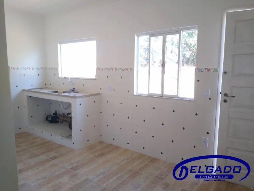 Foto 7 de Casa com 2 quartos para alugar, 60m2 em Novo Horizonte (Manilha), Itaborai - RJ
