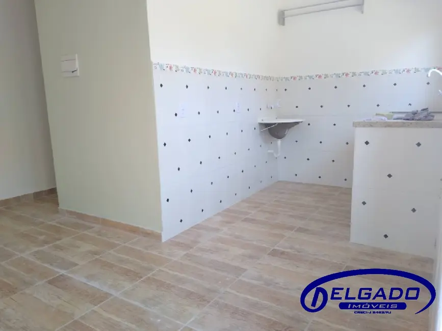 Foto 5 de Casa com 2 quartos para alugar, 60m2 em Novo Horizonte (Manilha), Itaborai - RJ