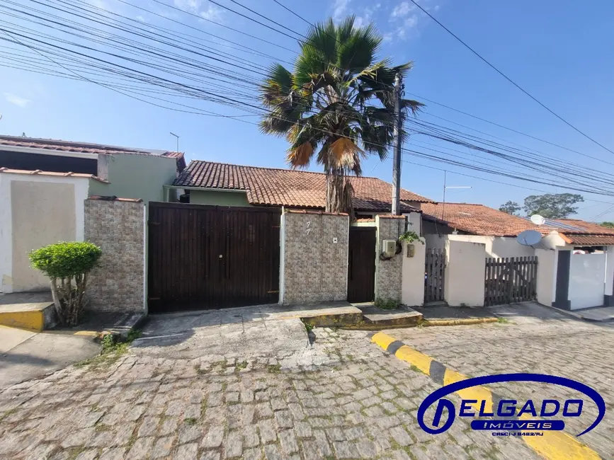 Foto 2 de Casa de Condomínio com 2 quartos para alugar, 55m2 em Outeiro das Pedras, Itaborai - RJ